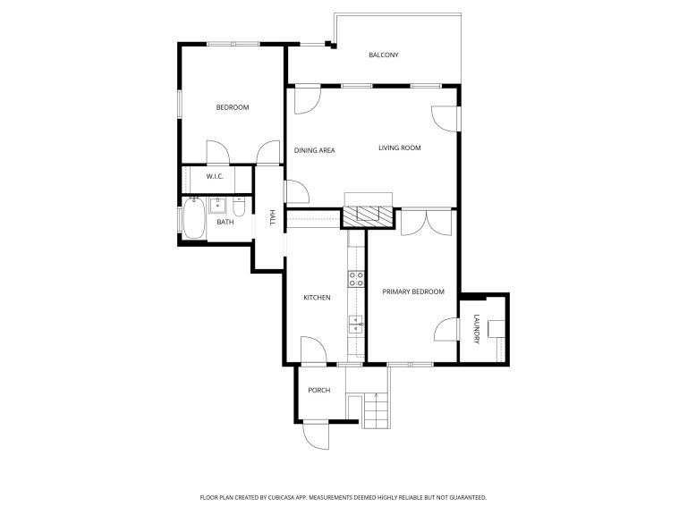 CubiCasa floor plan for Unit 5 at 715 1st St SE Apartments