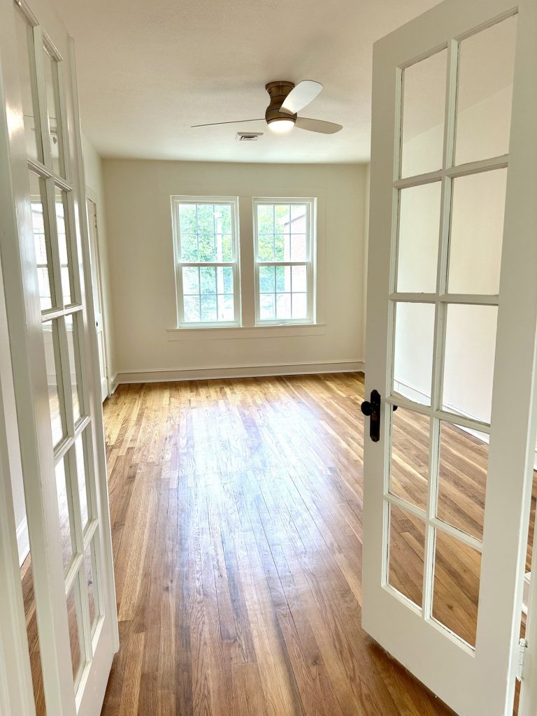 French doors and hardwood floors in Unit 5 at 715 1st St SE Apartments