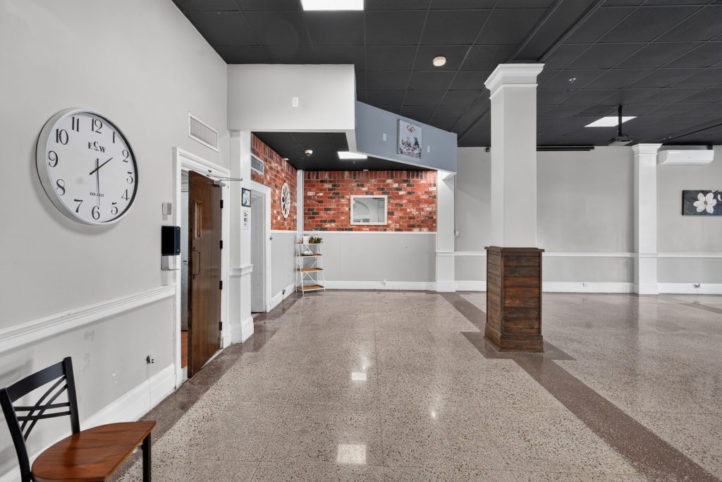 Colquitt Tower Suite 103 brick accent counter, Moultrie, GA