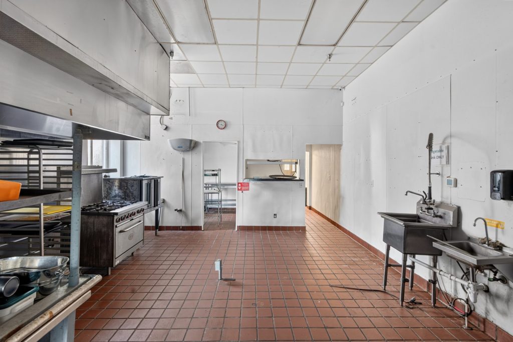 Colquitt Tower Suite 103 kitchen exhaust hood, Moultrie, GA