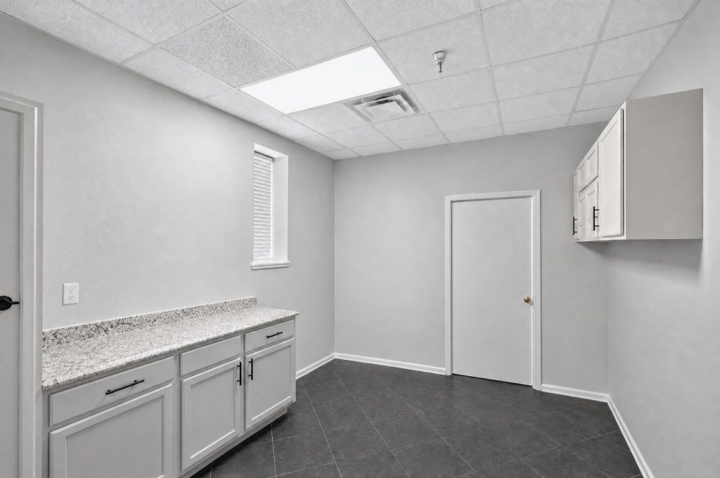 Colquitt Tower Suite 104 kitchenette, Moultrie, GA
