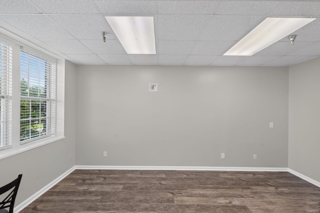 Colquitt Tower Suite 205 corner office, Moultrie, GA