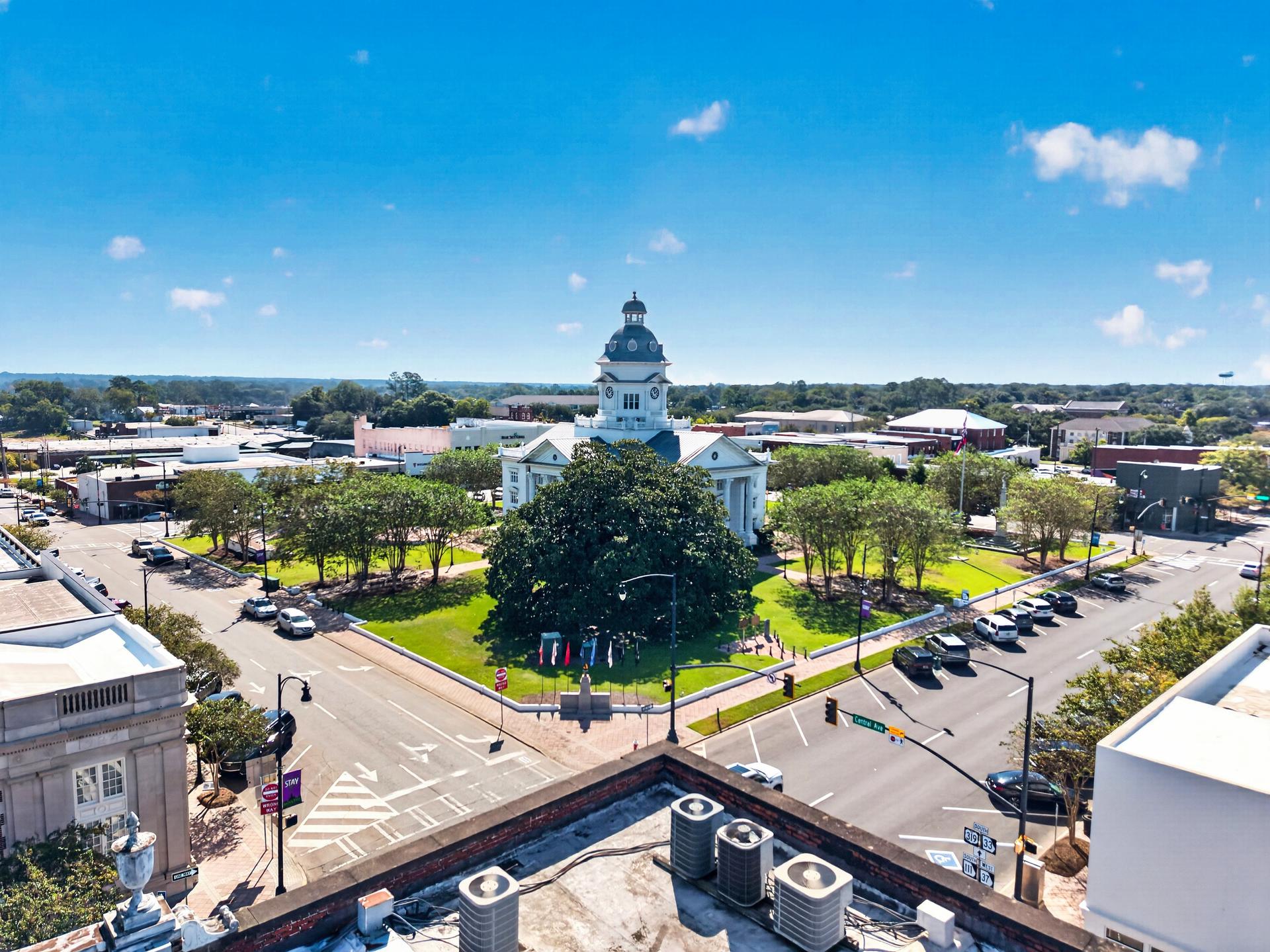 Moultrie courthouse square aerial, Moultrie, GA